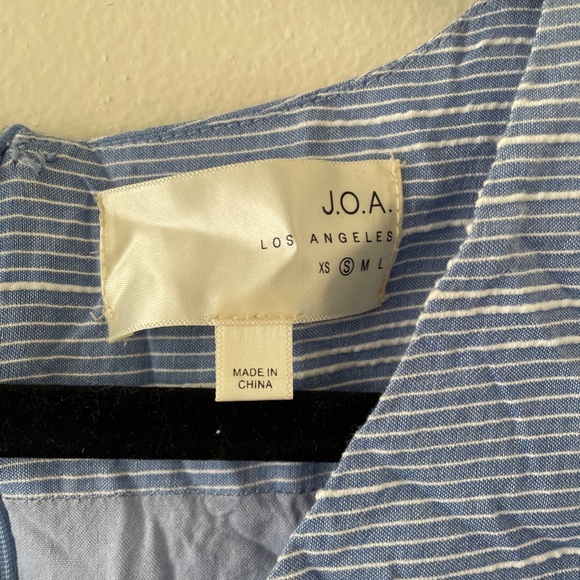 J.O.A. 100% Cotton Striped Blue and White Dress - Picture 9 of 11
